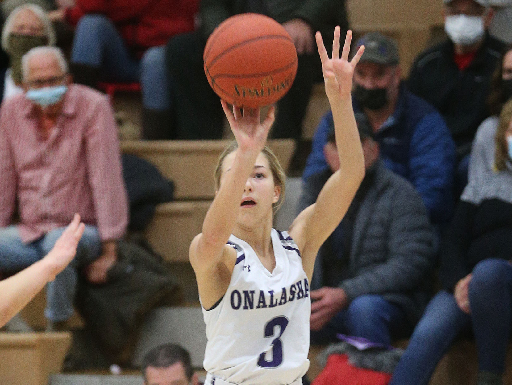 January 7: Aquinas vs Onalaska